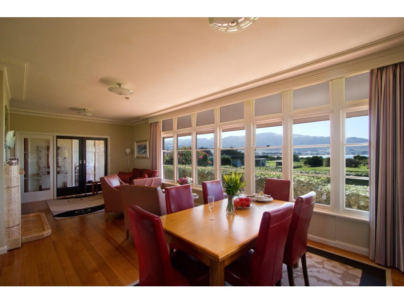 15 Nelson Street, Apollo Bay VIC 3233