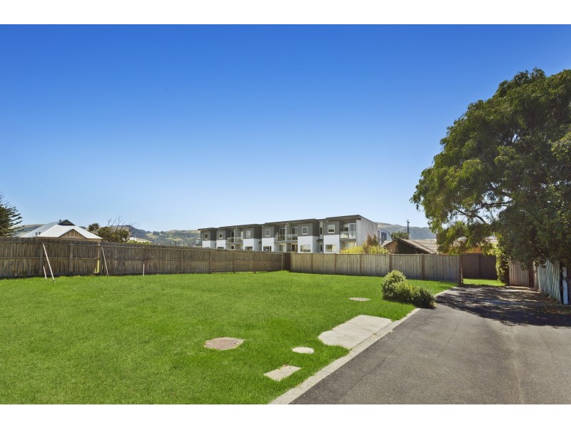 15 Nelson Street, Apollo Bay VIC 3233