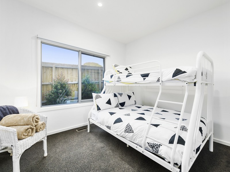 40 Scenic Drive, Apollo Bay VIC 3233