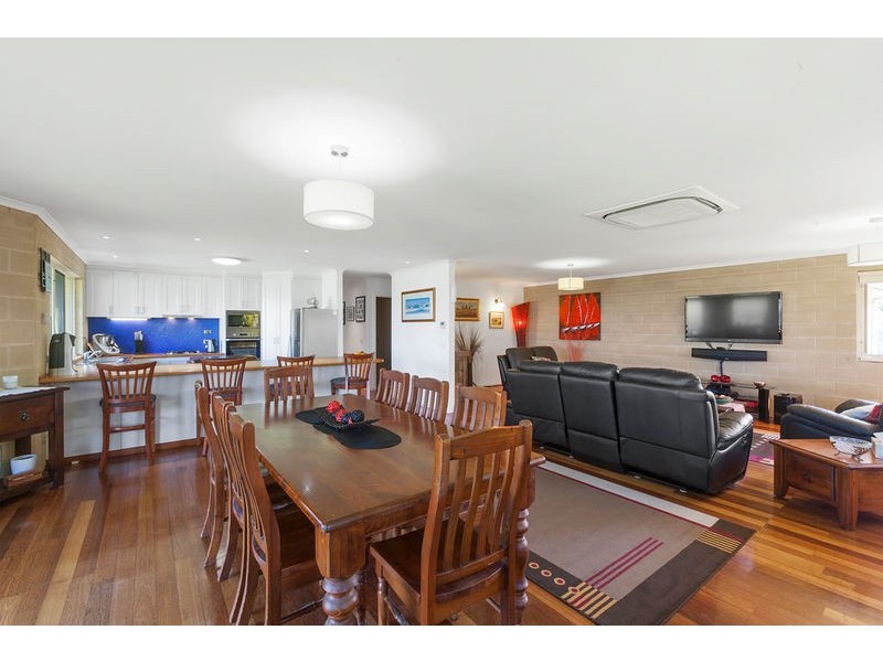 65 Leorkes Access, Apollo Bay VIC 3233