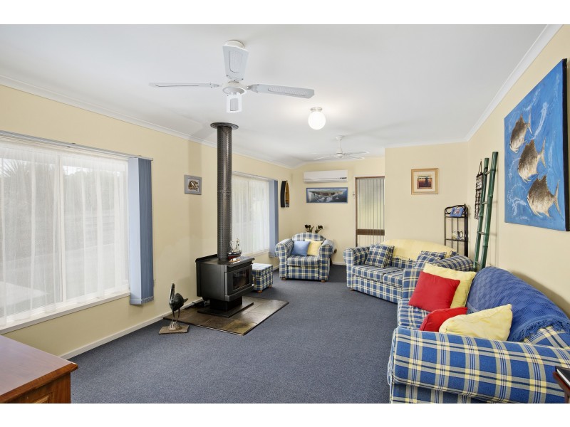 6 Ferrier Drive, Marengo VIC 3233