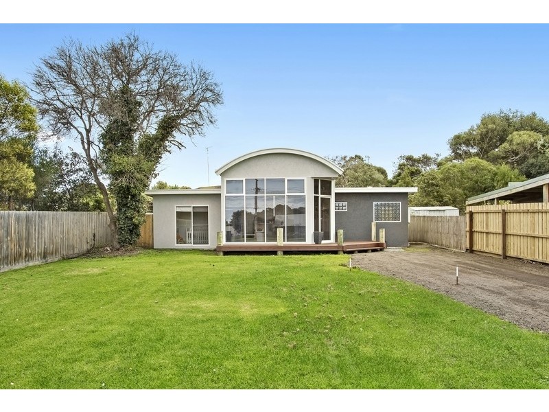 103 McLachlan Street, Apollo Bay VIC 3233