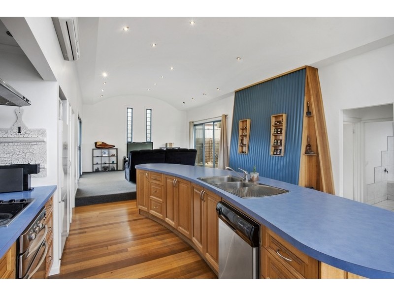 103 McLachlan Street, Apollo Bay VIC 3233