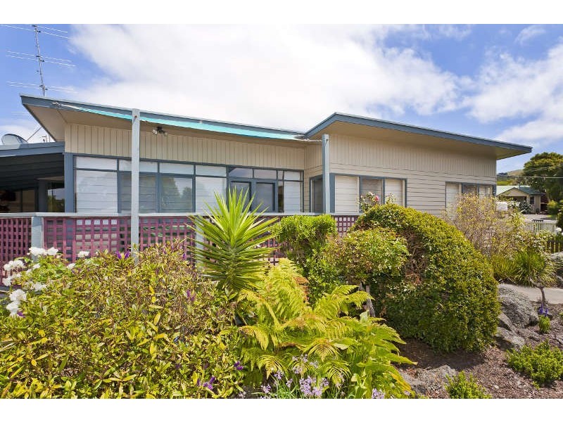 3 Fry Court, Apollo Bay VIC 3233