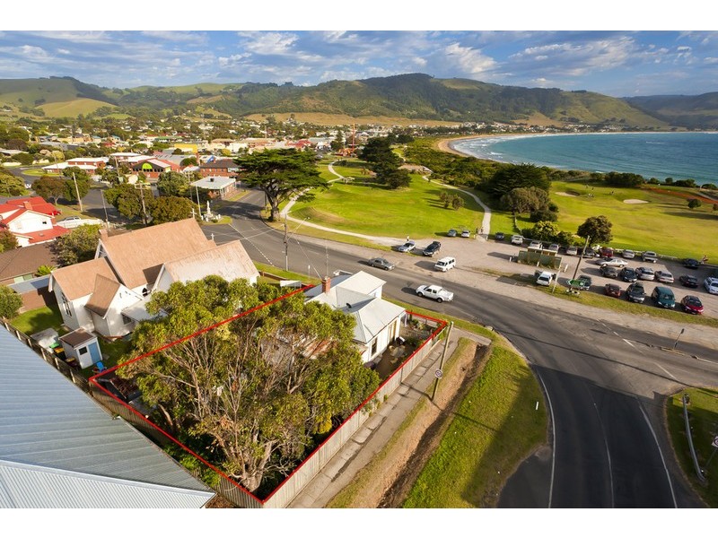 21-23 Nelson Street, Apollo Bay VIC 3233