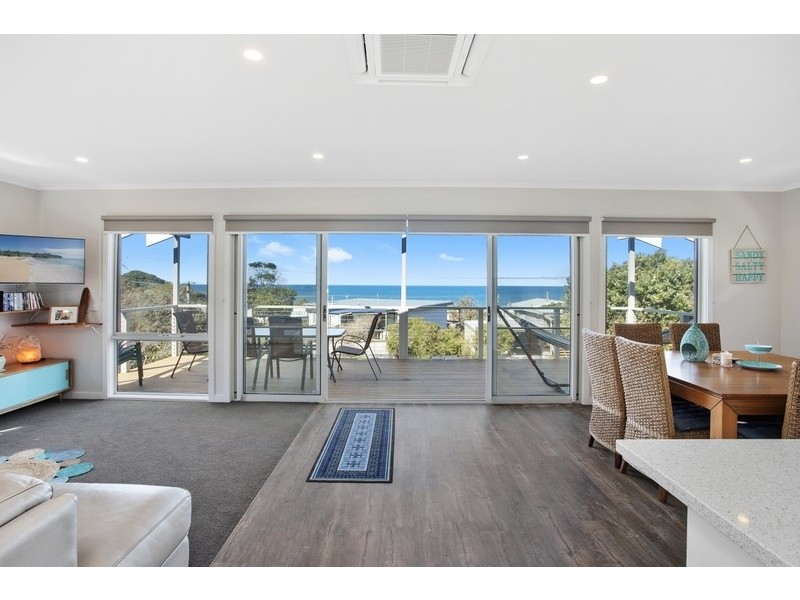 8 Otway Avenue, Skenes Creek VIC 3233