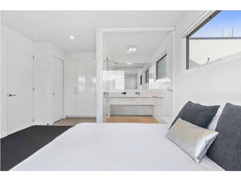 201A Great Ocean Road, Apollo Bay VIC 3233