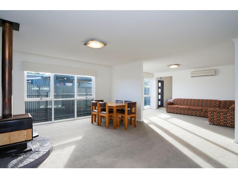 59 Montrose Avenue, Apollo Bay VIC 3233