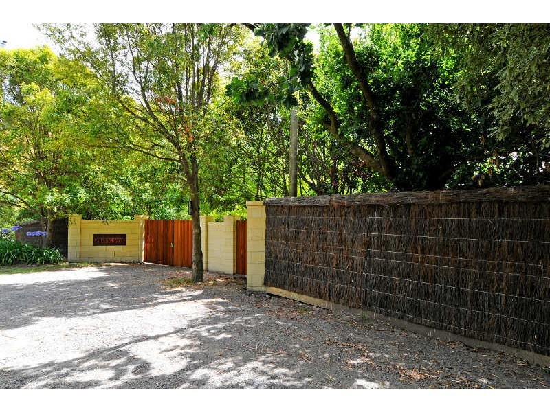 30 Skenes Creek Valley Road, Apollo Bay VIC 3233