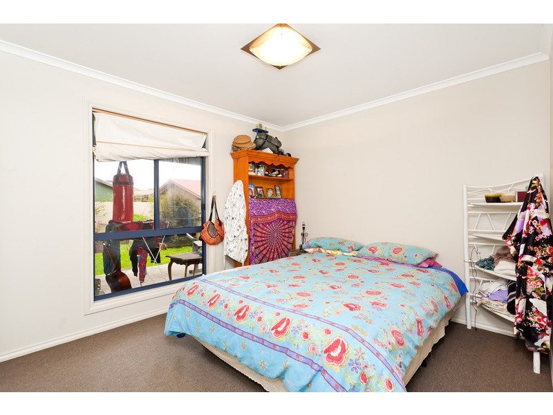 6A Ramsden Avenue, Apollo Bay VIC 3233