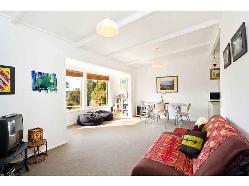 6 Point Avenue, Skenes Creek VIC 3233