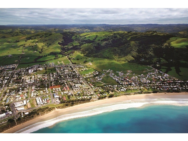 16 Thomson Street, Apollo Bay VIC 3233