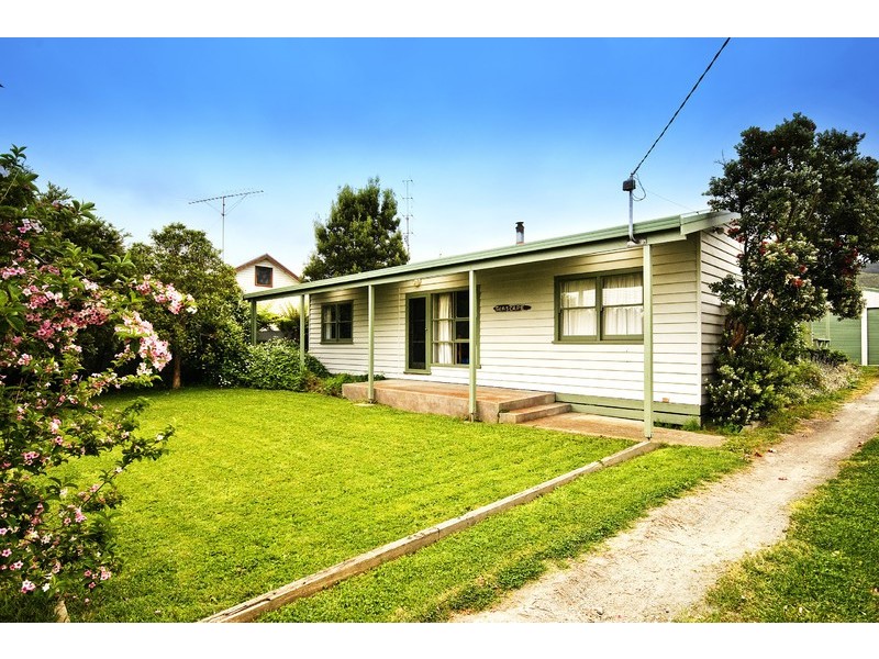 32 McLennan Street, Apollo Bay VIC 3233