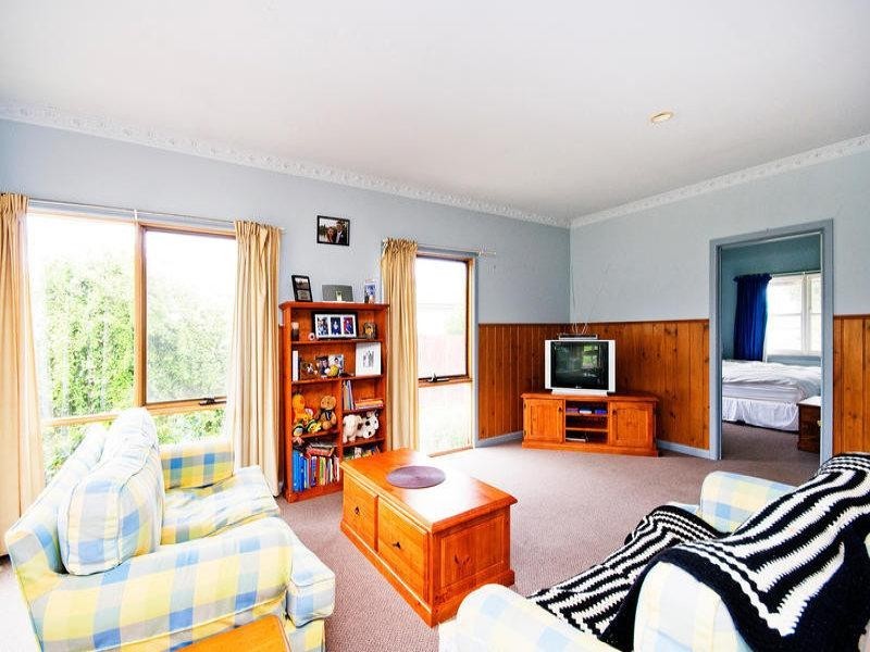 32 McLennan Street, Apollo Bay VIC 3233