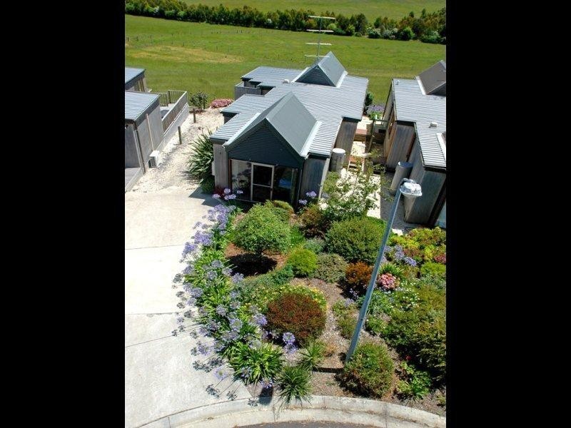 9 Otway Vista, Apollo Bay VIC 3233