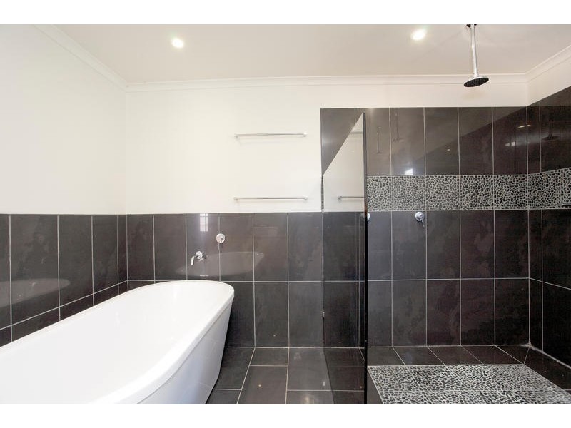 1/19 McLennan Street, Apollo Bay VIC 3233