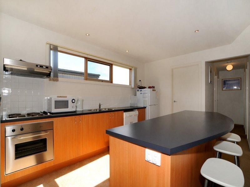 8 Otway Vista, Apollo Bay VIC 3233