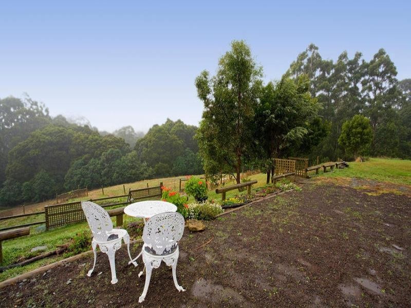 4 College Drive, Lavers Hill VIC 3238