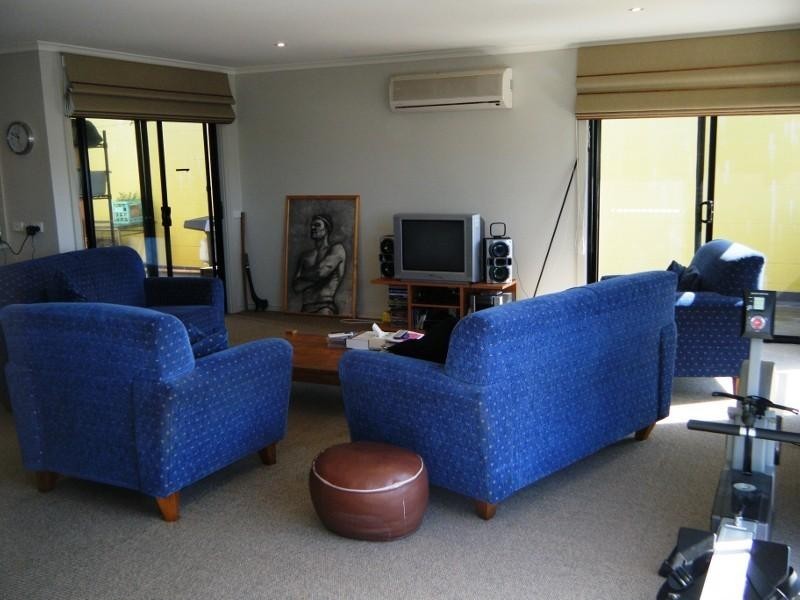 1/18 Pascoe Street, Apollo Bay VIC 3233