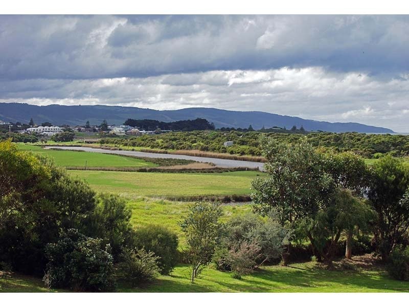 6 Galbraith Way, Apollo Bay VIC 3233