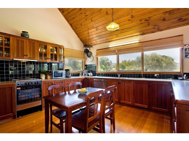 6 Galbraith Way, Apollo Bay VIC 3233