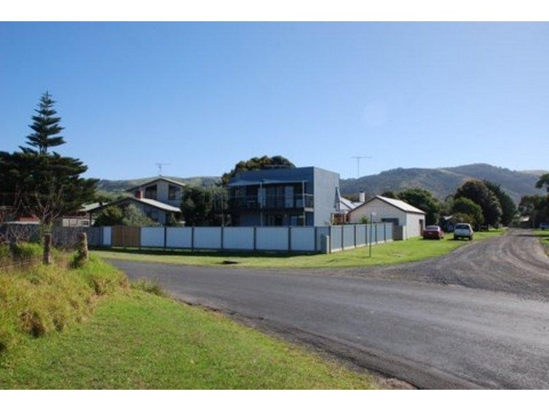 22 Seymour Crescent, Apollo Bay VIC 3233