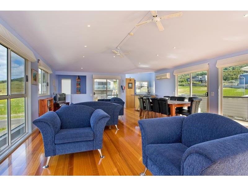 11A Seaview Drive, Apollo Bay VIC 3233