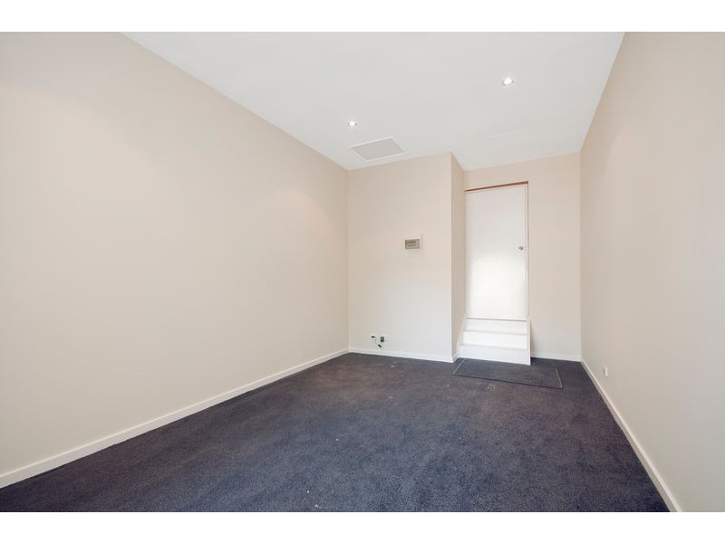 2/30 Newcombe Street, Marengo VIC 3233
