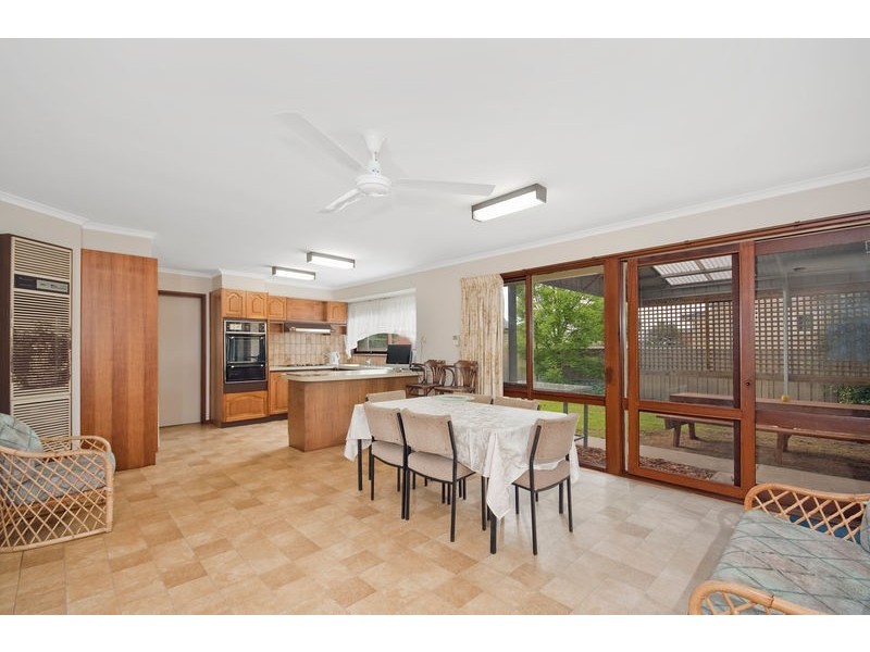 82 McLachlan Street, Apollo Bay VIC 3233