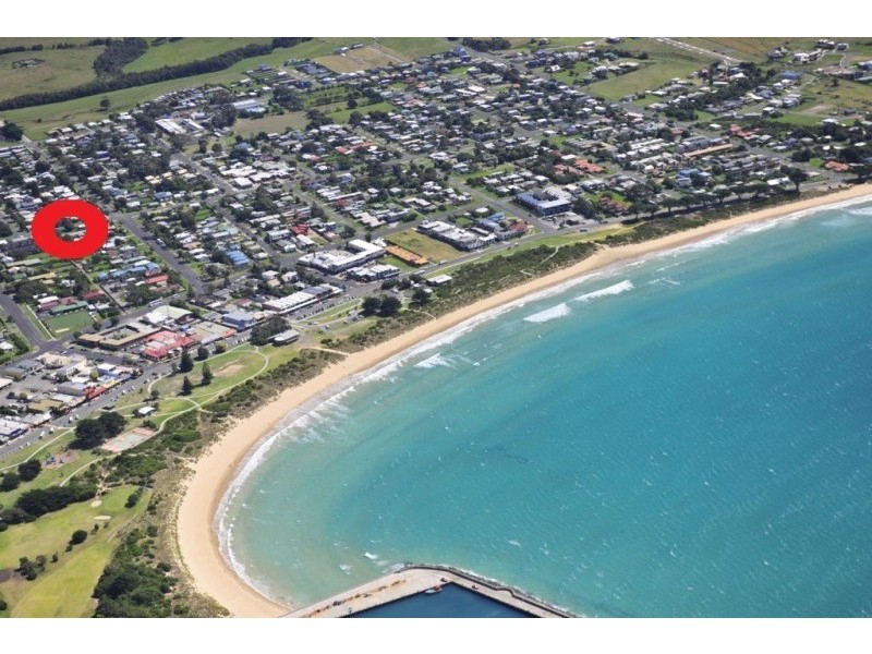 52 McLachlan Street, Apollo Bay VIC 3233