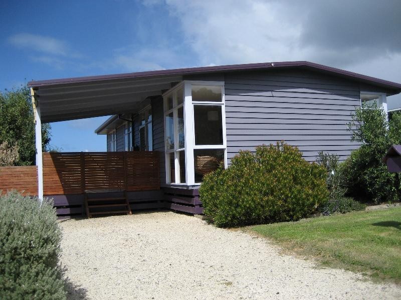 6 Murray Square, Apollo Bay VIC 3233