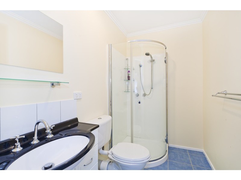 24 Nelson Street, Apollo Bay VIC 3233