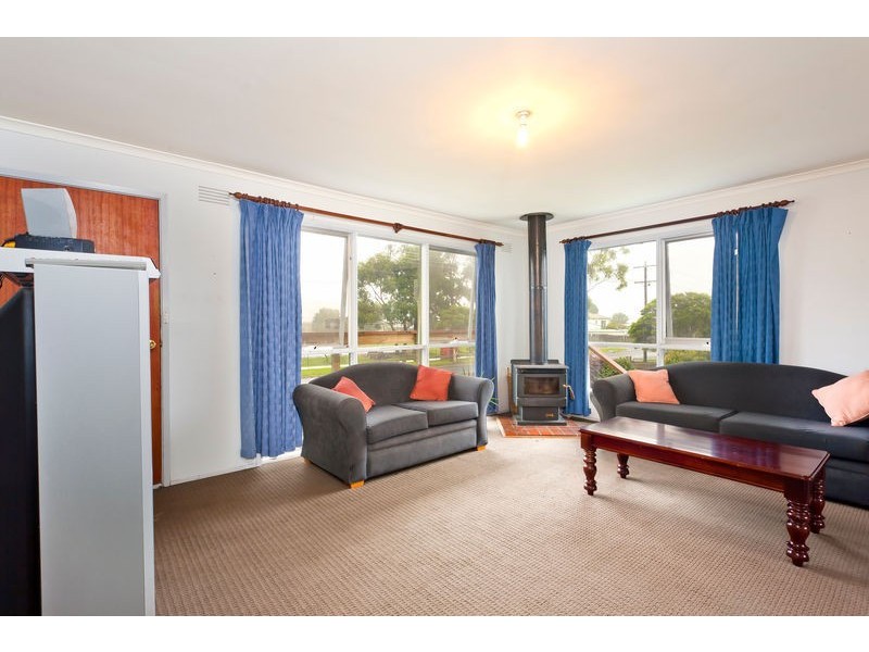 13 Pengilley Avenue, Apollo Bay VIC 3233