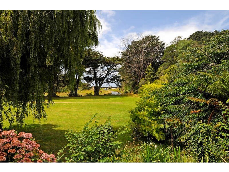 30 Skenes Creek Valley Road, Apollo Bay VIC 3233