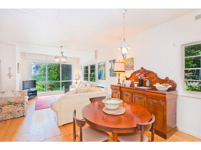 30 Skenes Creek Valley Road, Apollo Bay VIC 3233