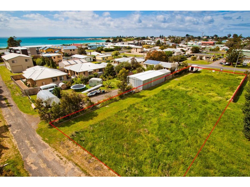 16 Thomson Street, Apollo Bay VIC 3233