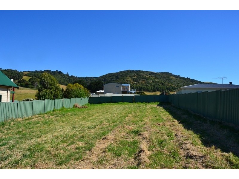 16 Park Avenue, Apollo Bay VIC 3233