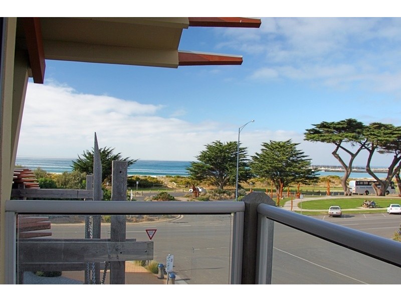 1/155 Great Ocean Road, Apollo Bay VIC 3233