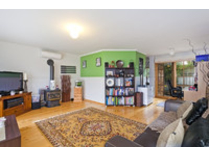 2/28 Moore Street, Apollo Bay VIC 3233