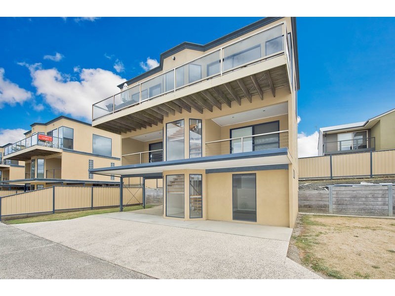 2/3 Cawood Street, Apollo Bay VIC 3233