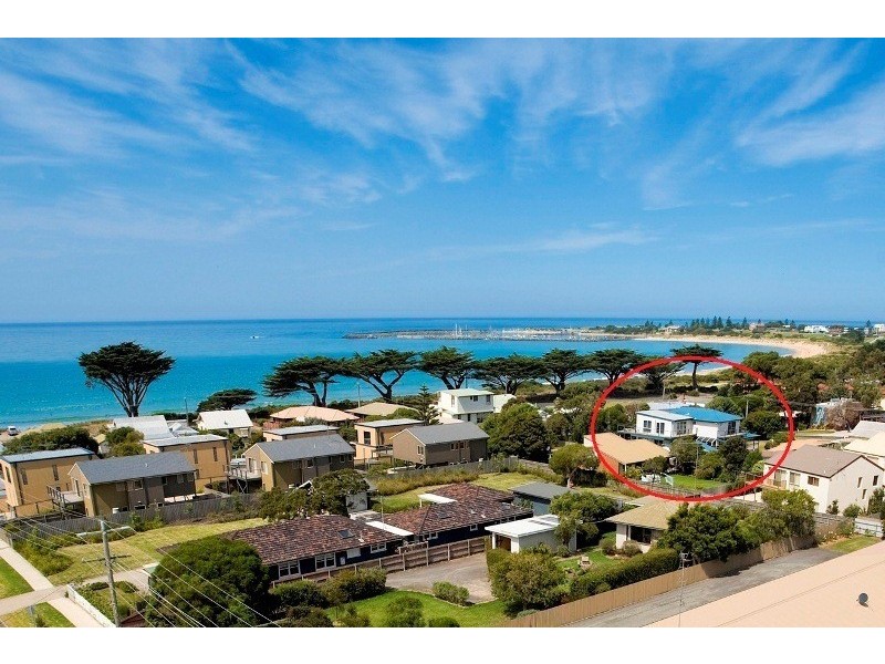 4 Murray Street, Apollo Bay VIC 3233