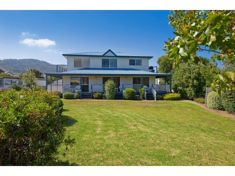 4 Murray Street, Apollo Bay VIC 3233