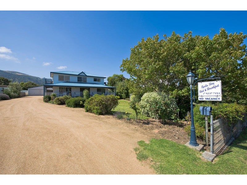 4 Murray Street, Apollo Bay VIC 3233