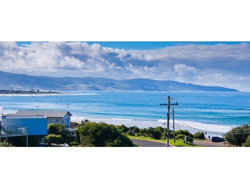 10 Marengo Crescent, Marengo VIC 3233