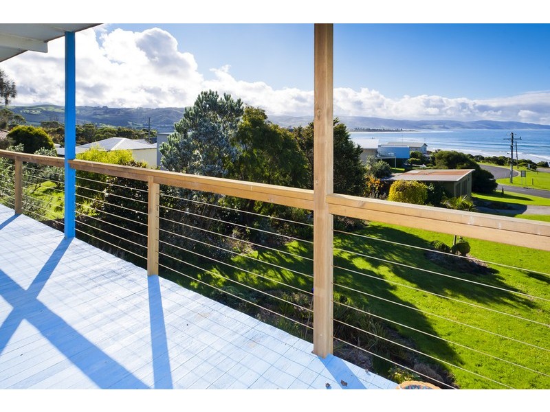 10 Marengo Crescent, Marengo VIC 3233