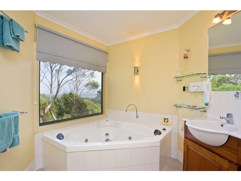 50 Parkers Access Road, Moonlight Head (Yuulong), Apollo Bay VIC 3233