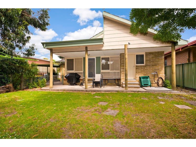 24 Nelson Street, Apollo Bay VIC 3233