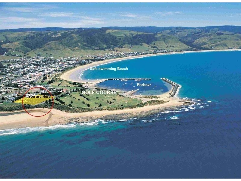 2 Gambier Street, Apollo Bay VIC 3233