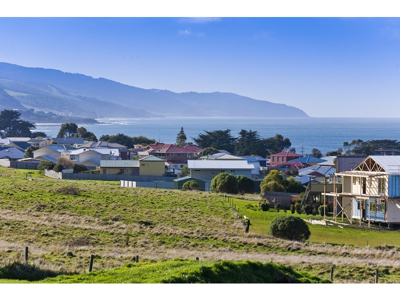 24 Seeberg Court, Apollo Bay VIC 3233