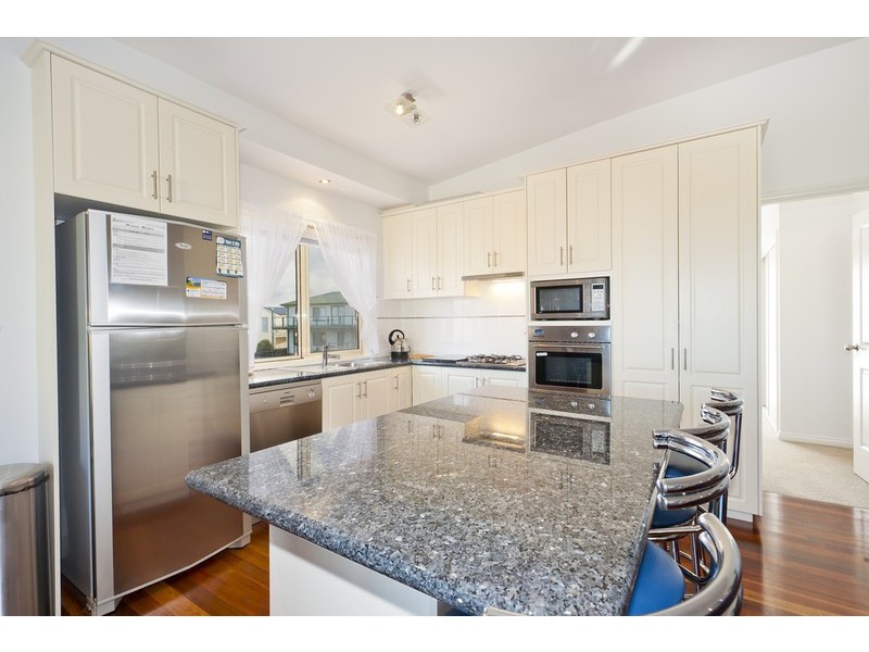 1/15 Seaview Drive, Apollo Bay VIC 3233